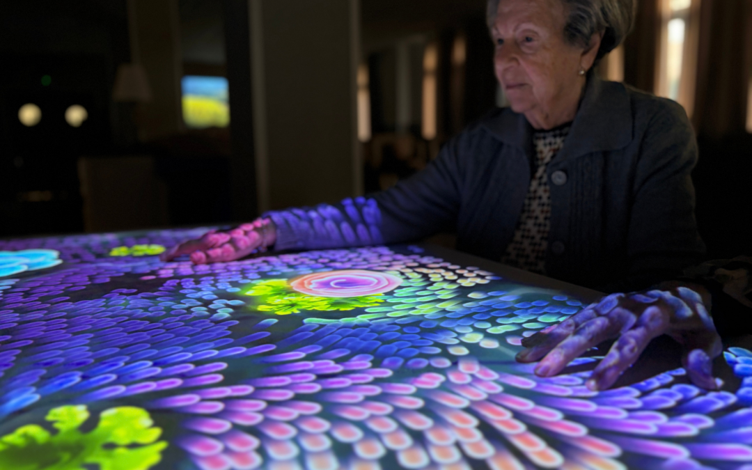 Savia incorpora la tecnología Tovertafel en cuatro centros residenciales y marca un nuevo hito en innovación asistencial